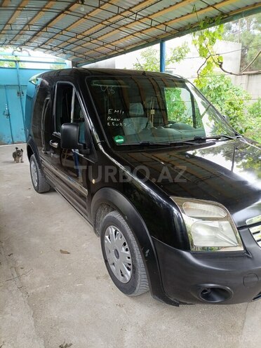 Ford Tourneo Connect-4