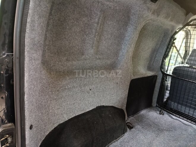 Ford Tourneo Connect-15