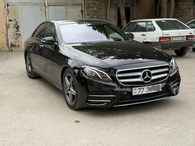Mercedes E 300-2