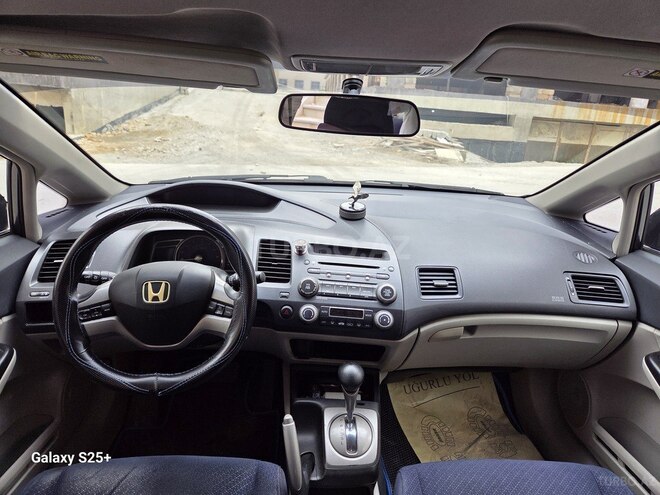 Honda Civic-8
