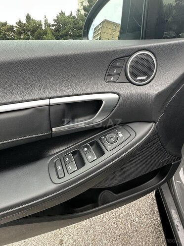 Hyundai Sonata-8