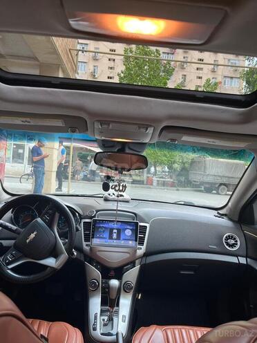 Chevrolet Cruze-9