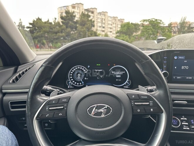 Hyundai Sonata-15