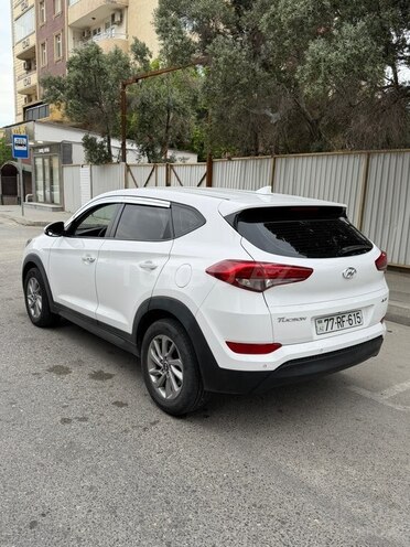Hyundai Tucson-4