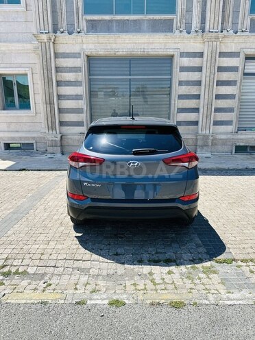 Hyundai Tucson-4
