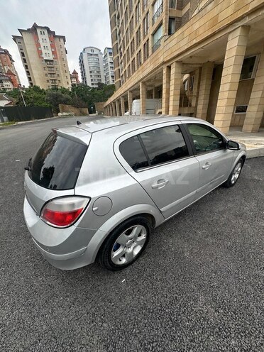 Opel Astra-2