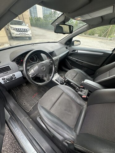 Opel Astra-7