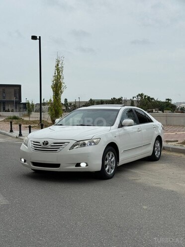 Toyota Camry-4