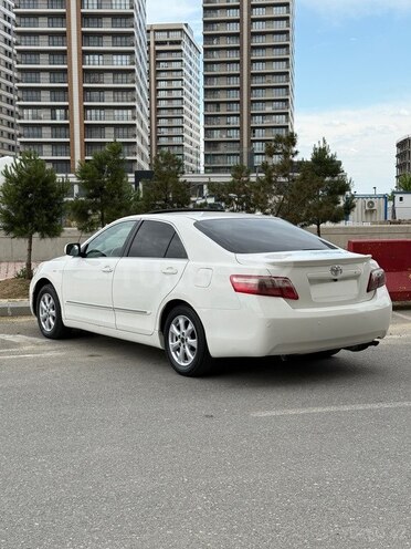 Toyota Camry-6