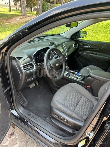 Chevrolet Equinox-5