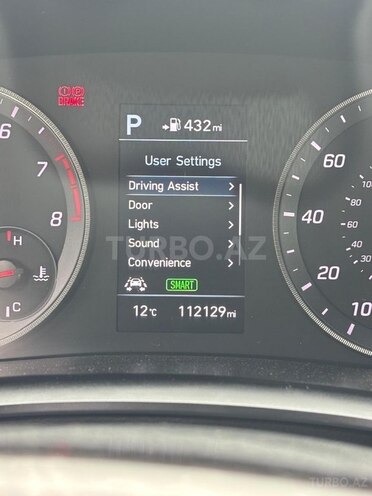 Hyundai Sonata-13