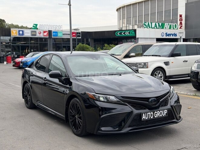 Toyota Camry-3