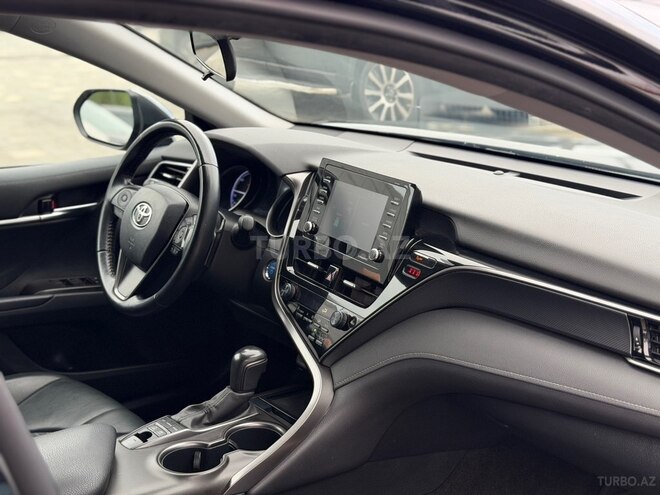 Toyota Camry-12