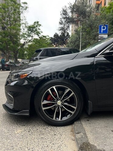 Chevrolet Malibu-9
