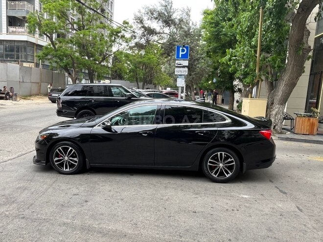 Chevrolet Malibu-12