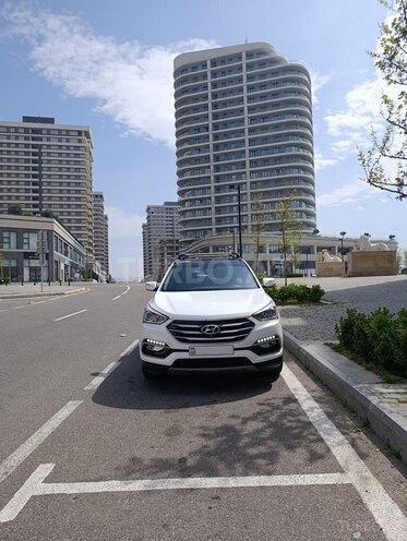Hyundai Santa Fe-1
