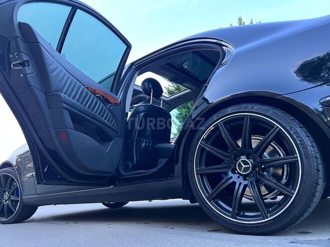 Mercedes E 240-9