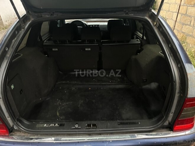 Mercedes C 240-6