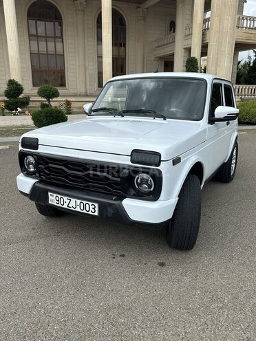 LADA (VAZ) Niva-3