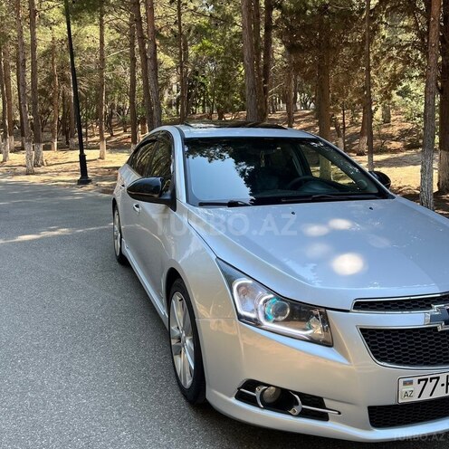 Chevrolet Cruze-9