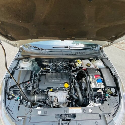 Chevrolet Cruze-7
