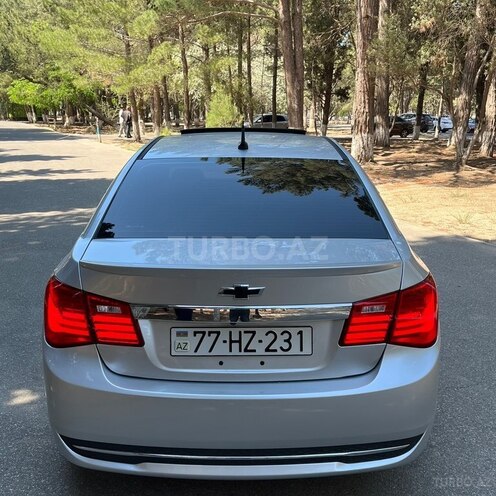 Chevrolet Cruze-15