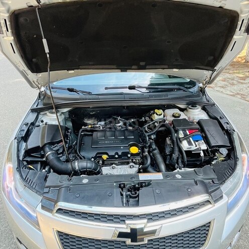 Chevrolet Cruze-19