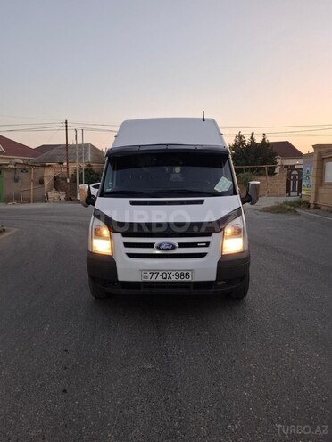 Ford Transit-1