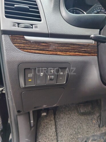 Hyundai Santa Fe-3