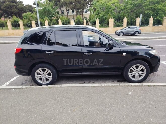 Hyundai Santa Fe-8
