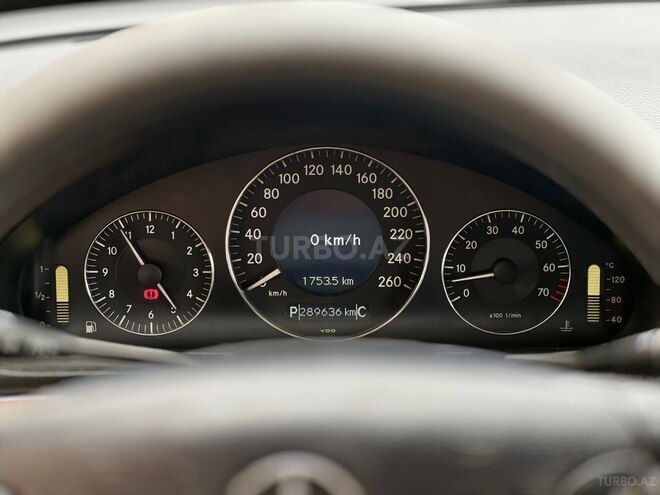 Mercedes E 280-12