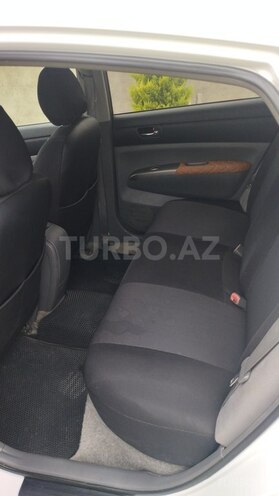 Toyota Prius-4