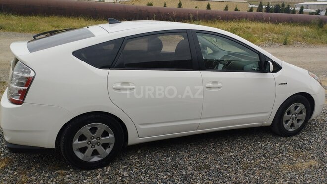 Toyota Prius-6
