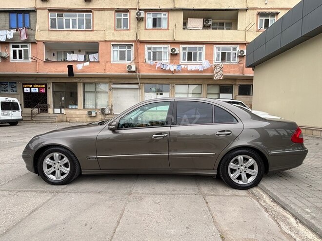 Mercedes E 220-7