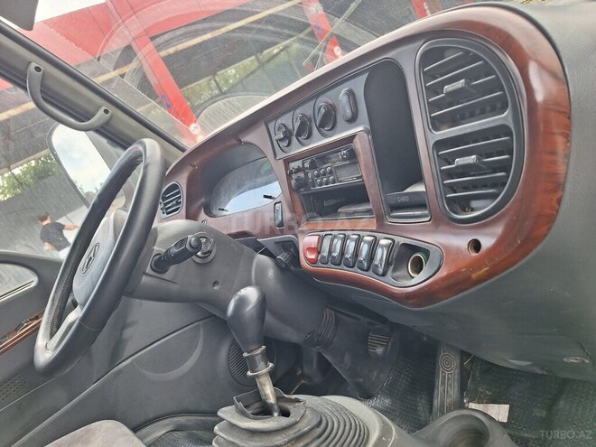 Hyundai HD-65-11