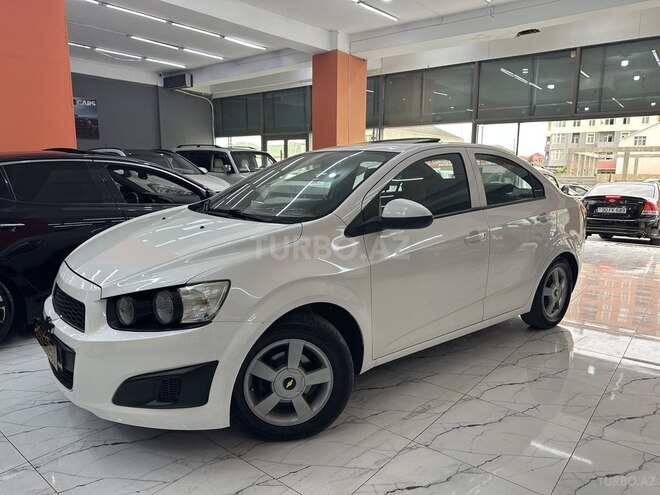 Chevrolet Aveo-6