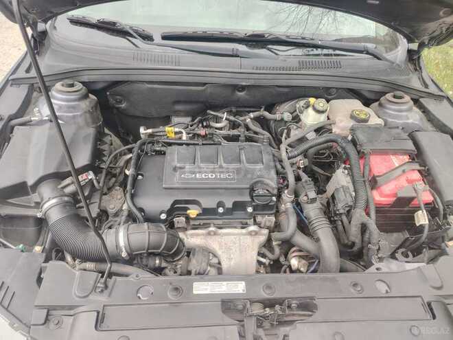 Chevrolet Cruze-5