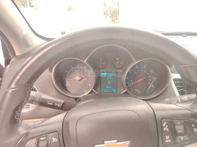 Chevrolet Cruze-7