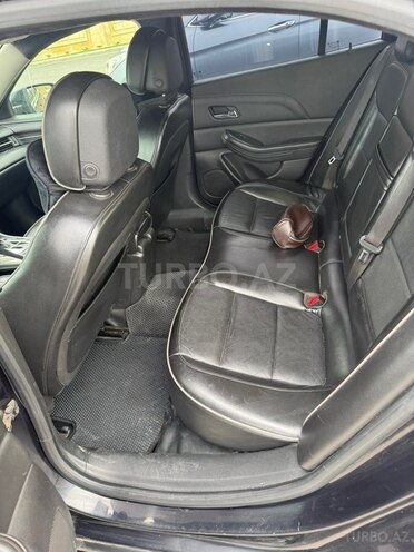 Chevrolet Malibu-5