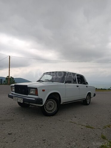 LADA (VAZ) 2107-1