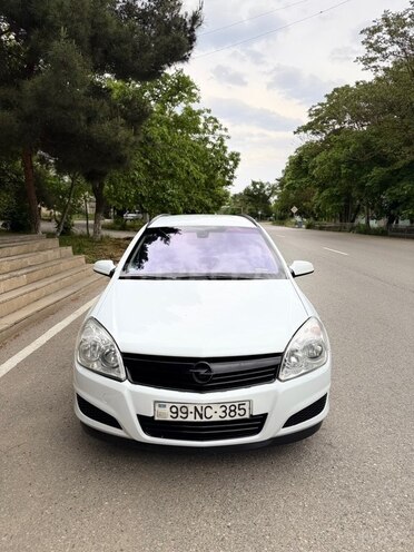 Opel Astra-2