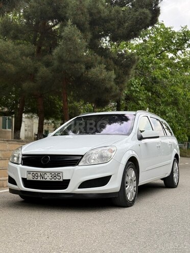 Opel Astra-1