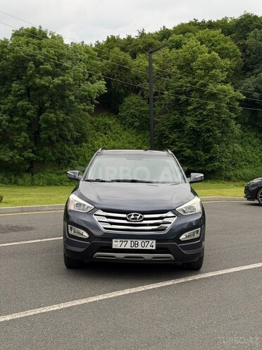 Hyundai Santa Fe-1