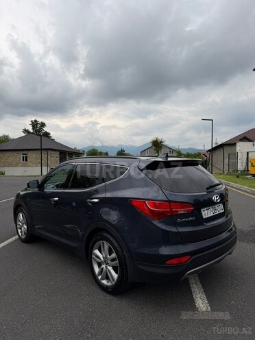 Hyundai Santa Fe-4