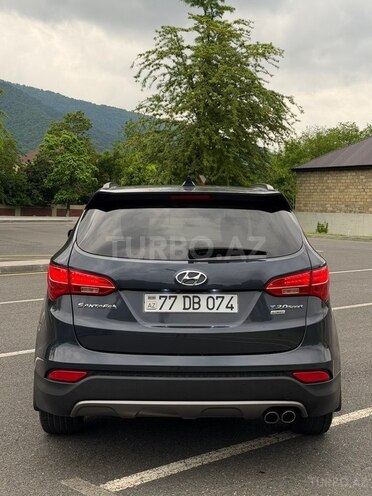 Hyundai Santa Fe-5