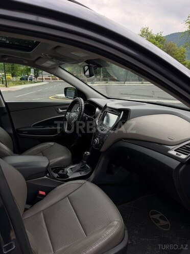 Hyundai Santa Fe-10