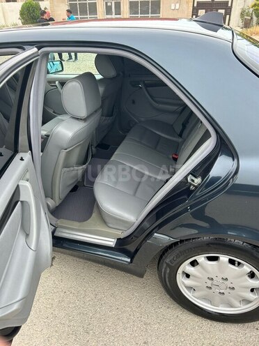 Mercedes C 200-13