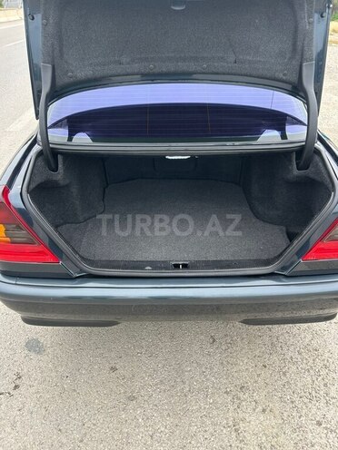 Mercedes C 200-12