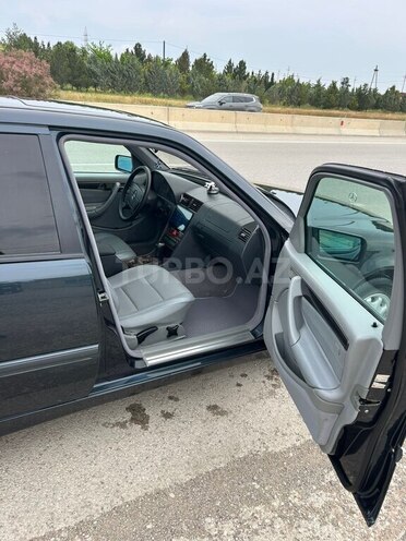 Mercedes C 200-9