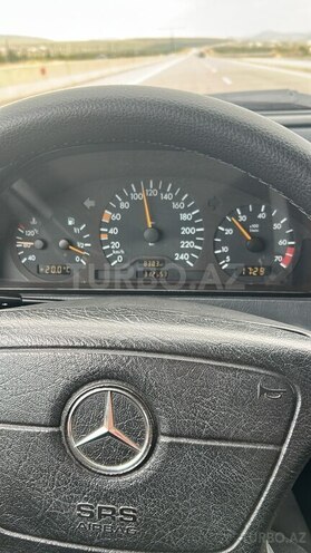 Mercedes C 200-21